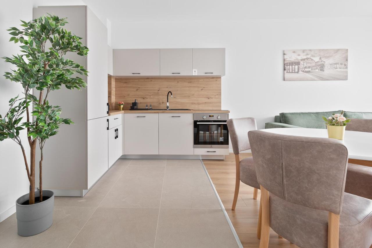Grand Hill Flats Apartment Орадеа Екстериор снимка