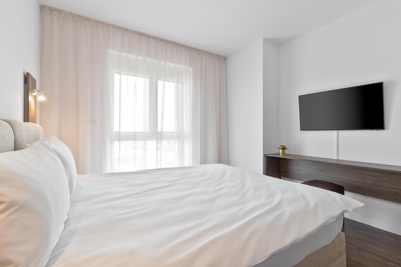 Grand Hill Flats Apartment Орадеа Екстериор снимка
