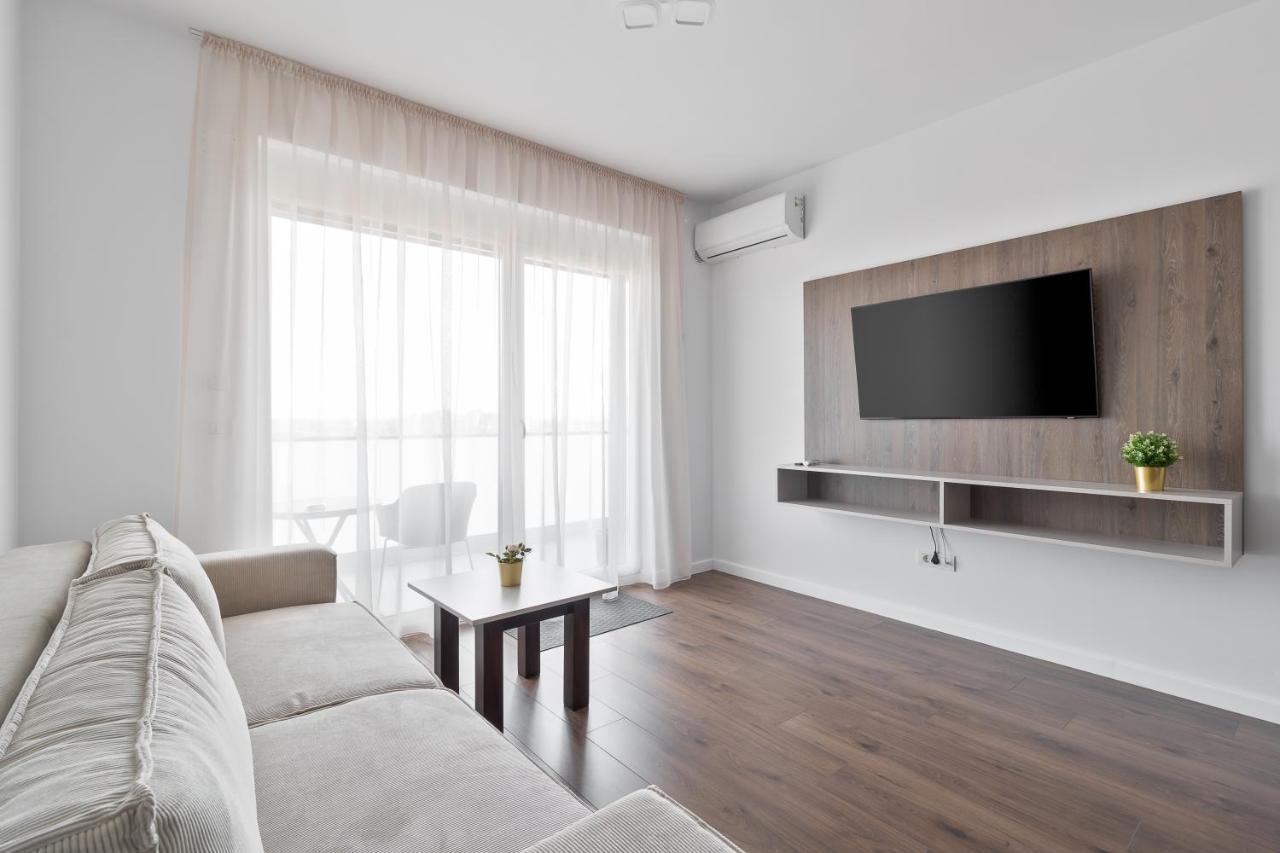 Grand Hill Flats Apartment Орадеа Екстериор снимка