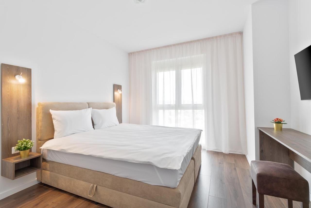 Grand Hill Flats Apartment Орадеа Екстериор снимка