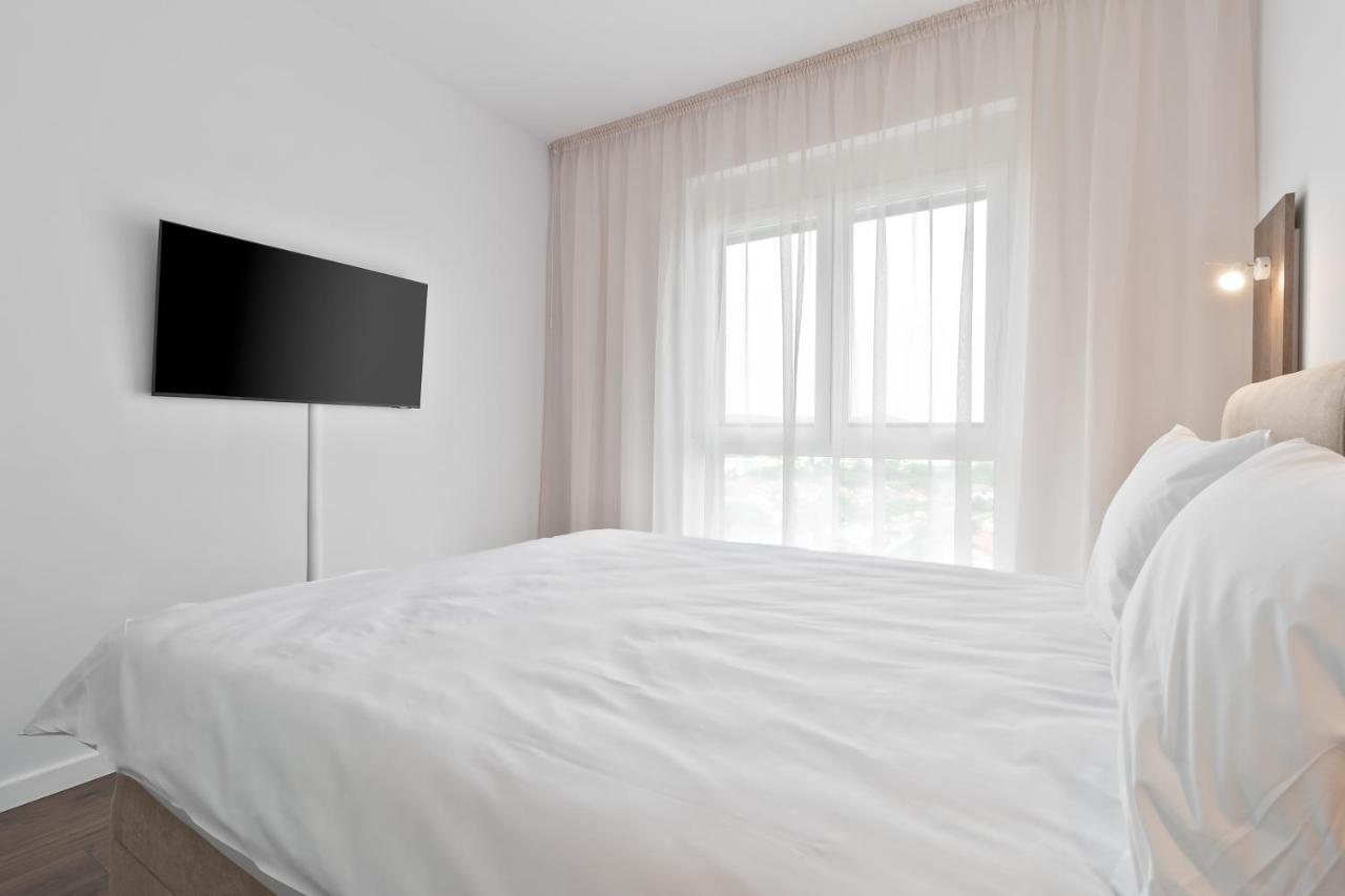 Grand Hill Flats Apartment Орадеа Екстериор снимка