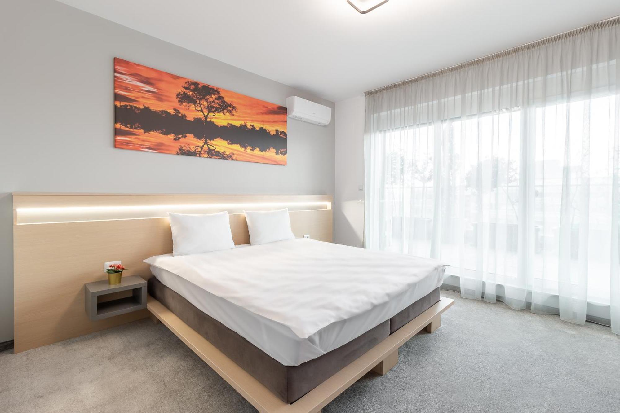 Grand Hill Flats Apartment Орадеа Екстериор снимка
