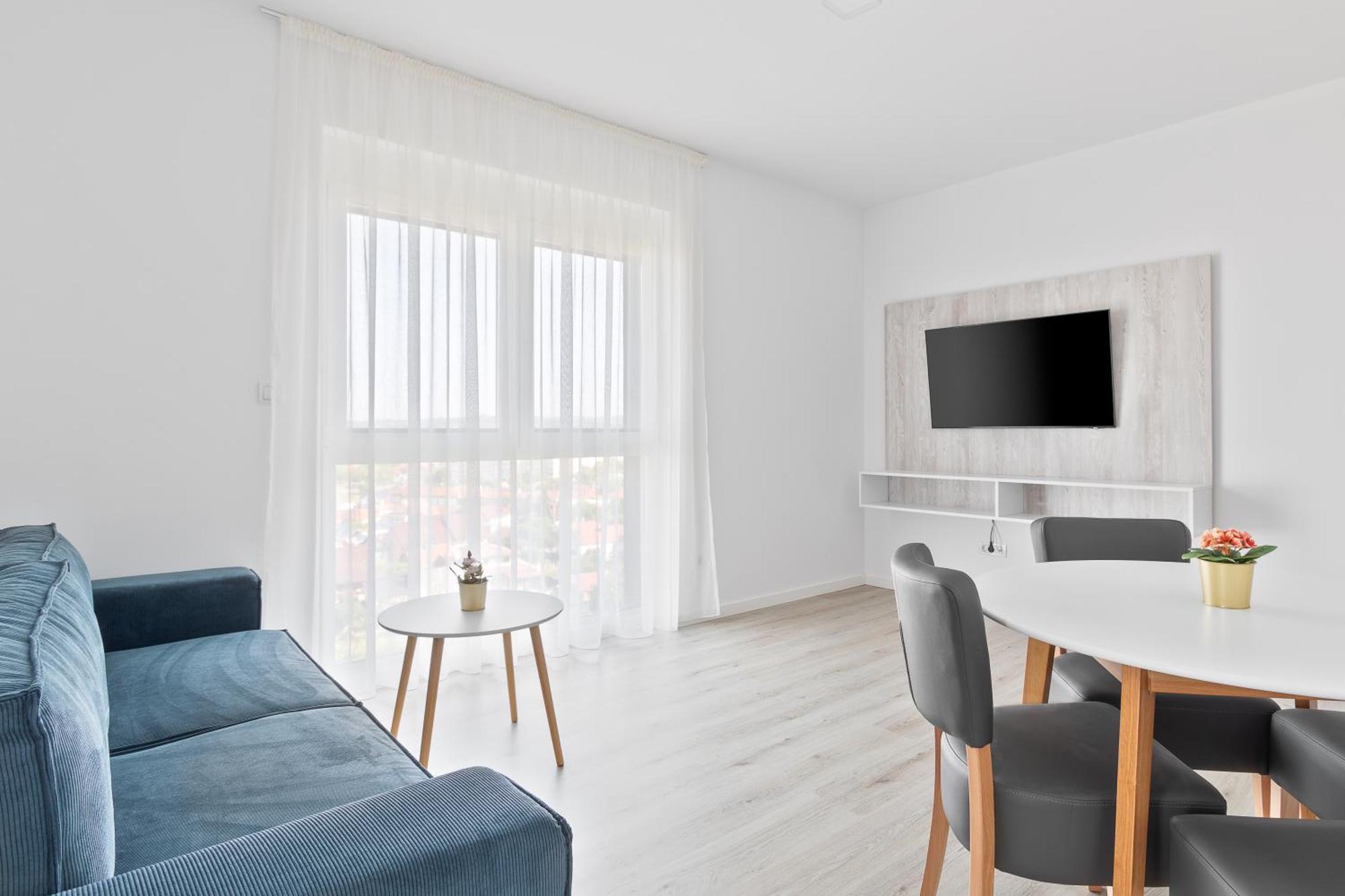 Grand Hill Flats Apartment Орадеа Стая снимка